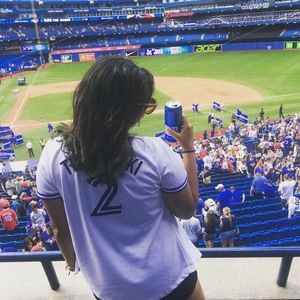 Meet your Posher, Chanelle